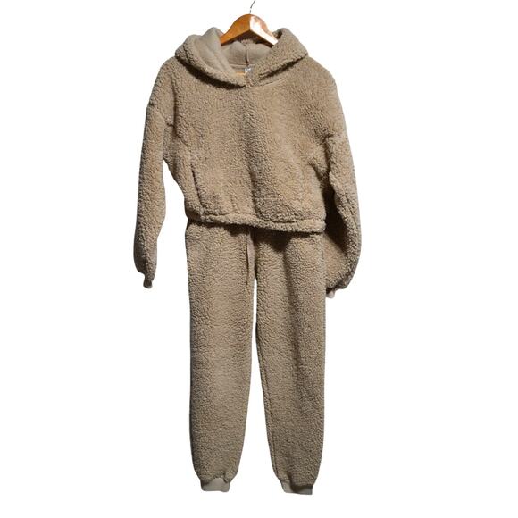 Gilly Hicks Hollister Tan Sherpa Cropped Hoodie Size Small Pants Size XS - Picture 1 of 16